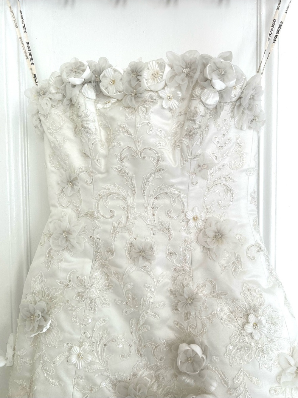 VTG NWOT Tag 10 Fits 2/4 Maggie Sottero Couture Bridal Gown 3D Floral Dress - Picture 3 of 17